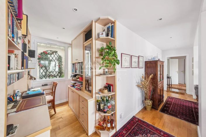 Image No.5-3 Bed Apartment for sale