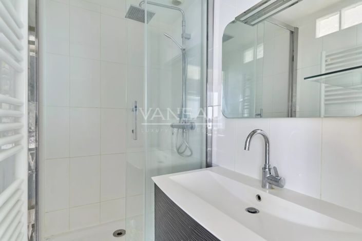 Image No.9-1 Bed Apartment for sale