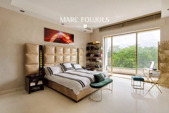 Image No.8-3 Bed Apartment for sale