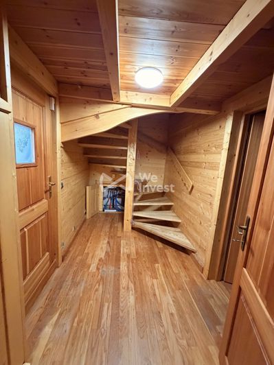 Image No.10-4 Bed House for sale