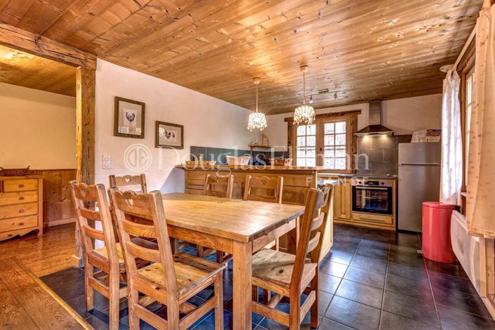 Image No.17-7 Bed House for sale