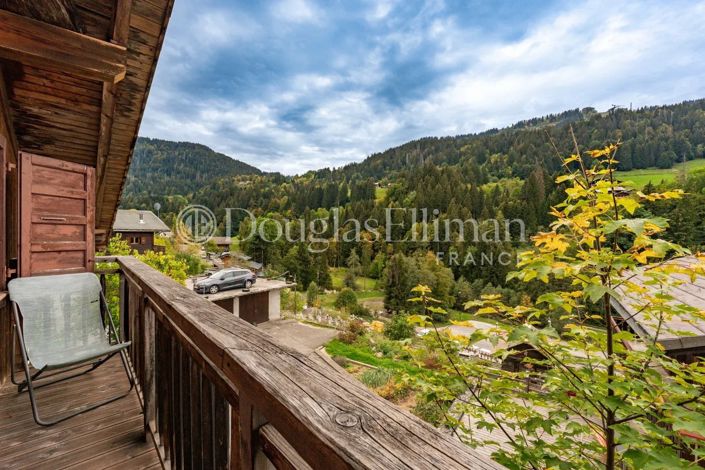 Image No.2-7 Bed House for sale