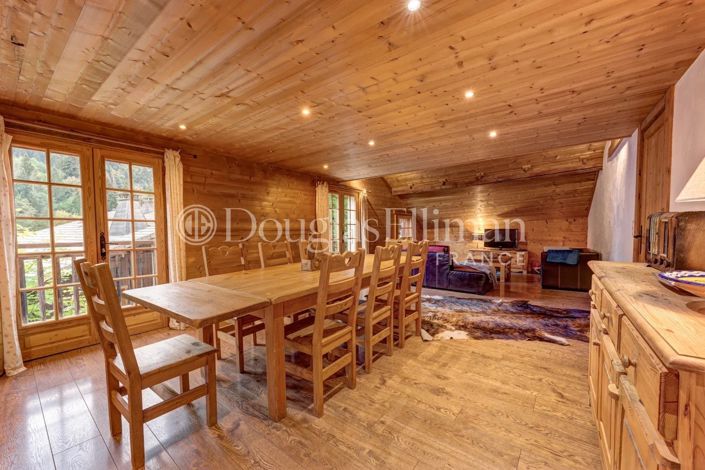 Image No.5-7 Bed House for sale