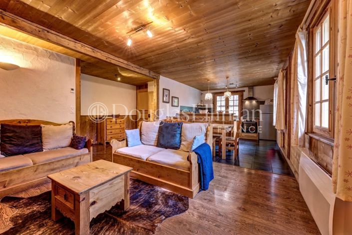 Image No.6-7 Bed House for sale