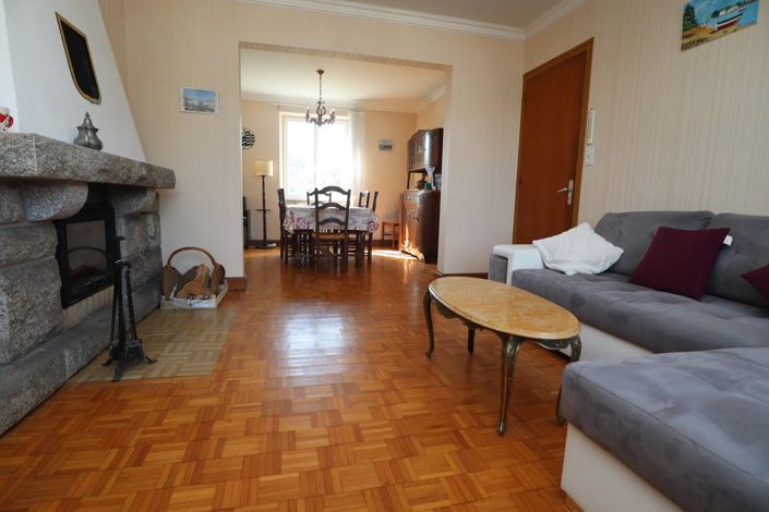 Image No.9-4 Bed House for sale