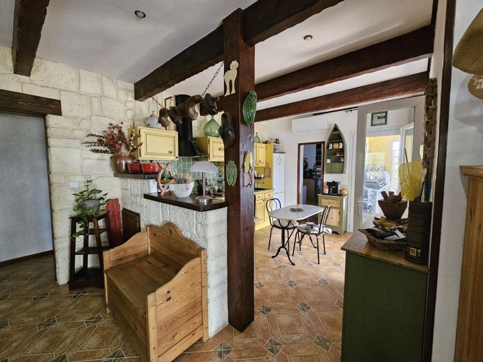 Image No.4-2 Bed House for sale
