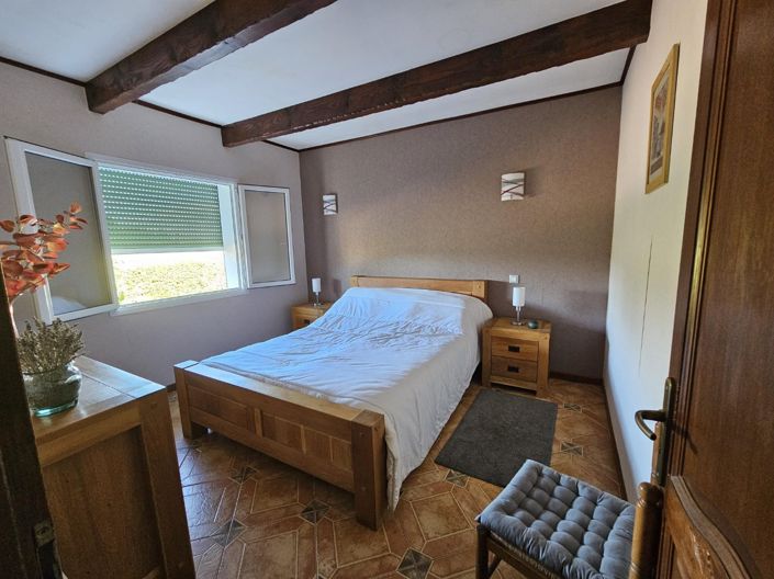 Image No.6-2 Bed House for sale