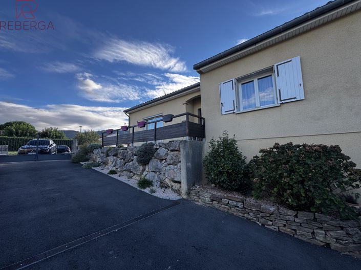 Image No.20-3 Bed House for sale