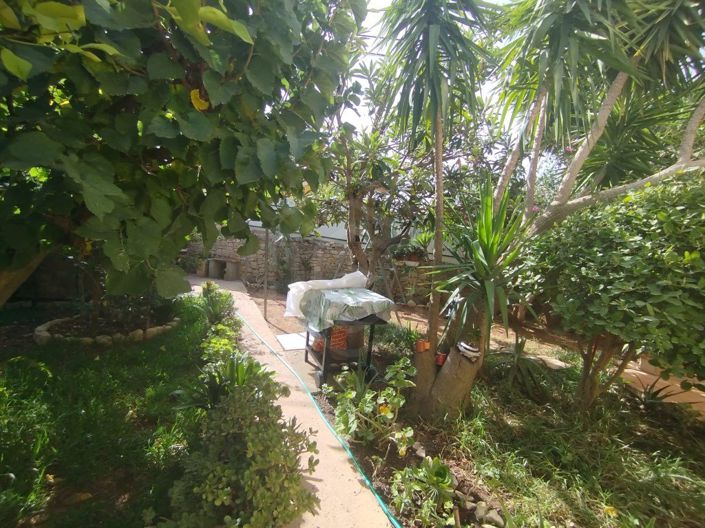 Image No.27-5 Bed House for sale