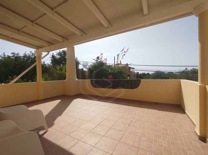Image No.36-5 Bed House for sale