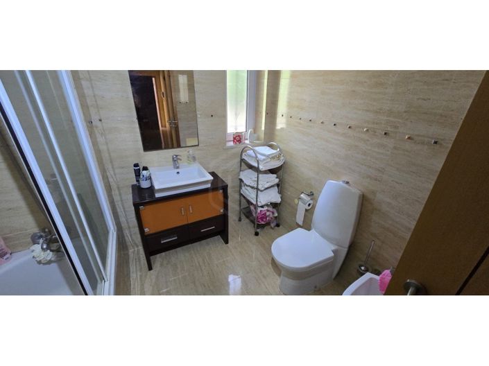 Image No.18-2 Bed Apartment for sale