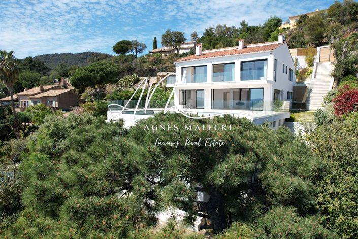 Image No.3-4 Bed House for sale