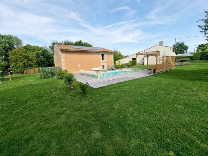 Image No.7-5 Bed House for sale