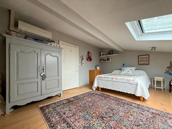 Image No.19-3 Bed House for sale