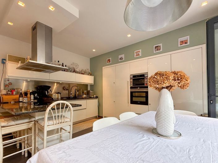 Image No.7-3 Bed House for sale