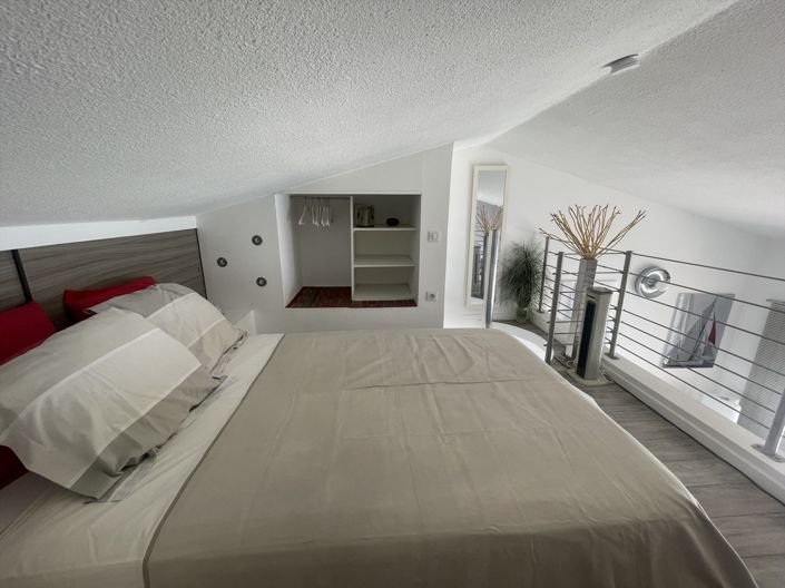 Image No.20-Appartement de 2 chambres à vendre