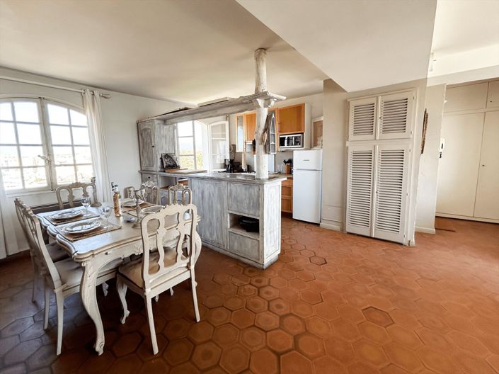 Image No.5-3 Bed Apartment for sale