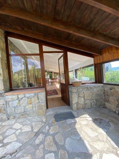 Image No.12-2 Bed House for sale