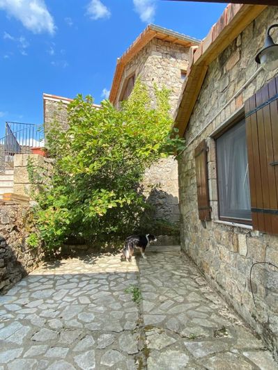 Image No.2-2 Bed House for sale