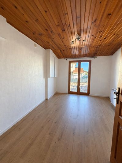Image No.12-Casa con 3 dormitorios en venta