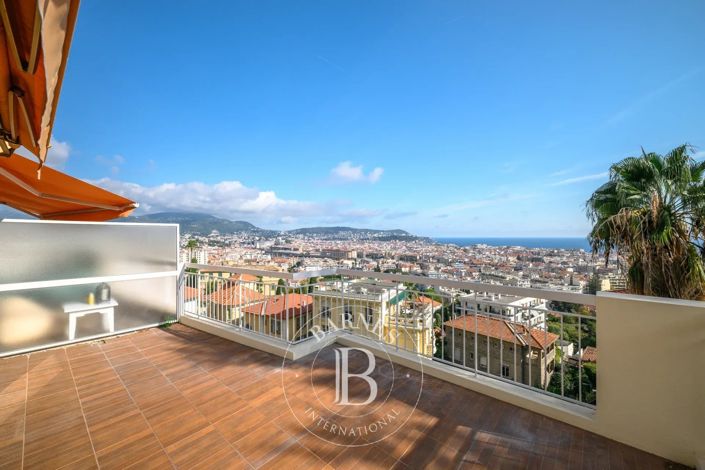 Image No.12-3 Bed Apartment for sale