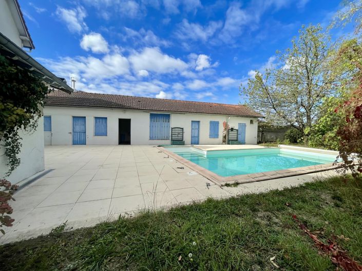 Image No.19-6 Bed House for sale