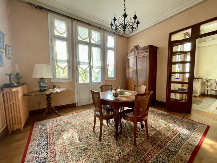 Image No.4-6 Bed House for sale