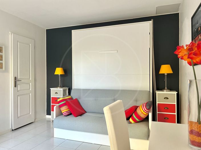 Image No.12-2 Bed House for sale