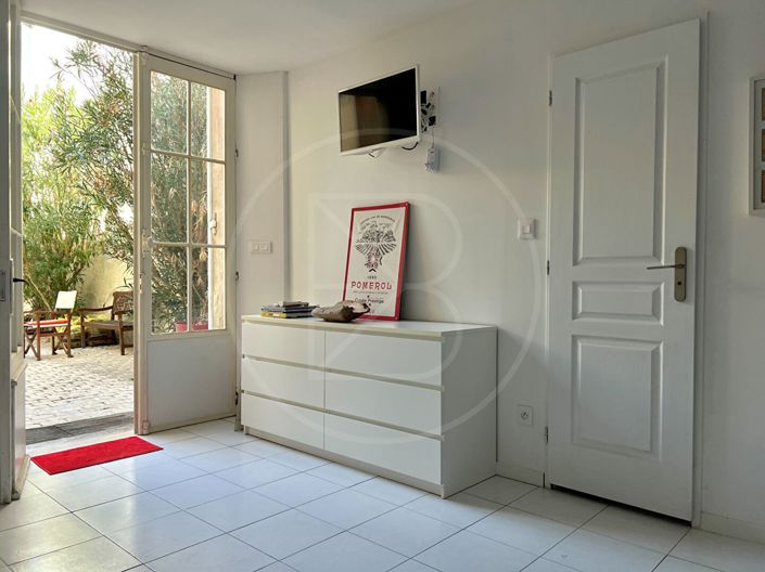 Image No.13-2 Bed House for sale