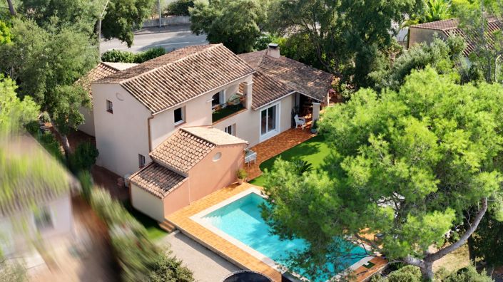Image No.16-4 Bed House for sale