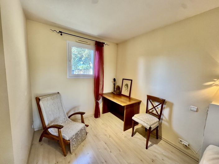 Image No.21-4 Bed House for sale