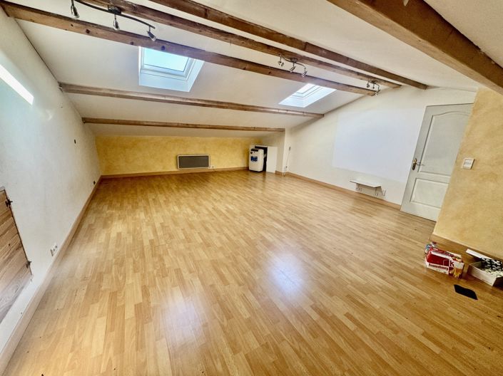 Image No.32-4 Bed House for sale