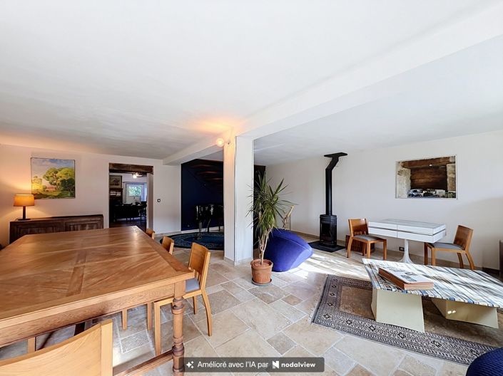 Image No.3-6 Bed House for sale