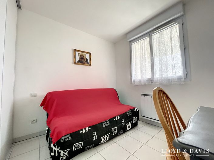 Image No.10-3 Bed Apartment for sale