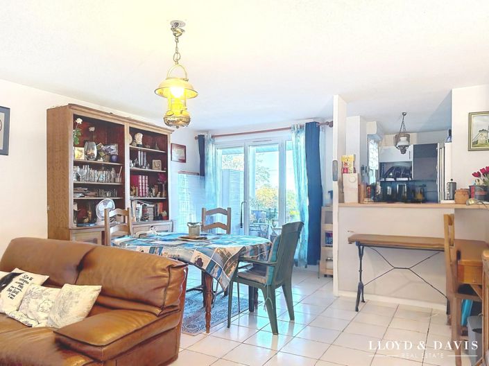 Image No.2-3 Bed Apartment for sale