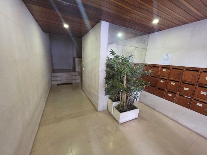 Image No.6-4 Bed Apartment for sale