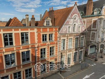 1 - Arras, Property