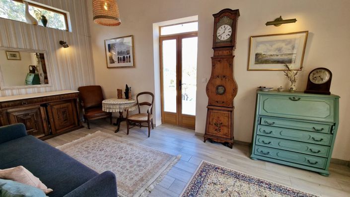 Image No.10-4 Bed House for sale