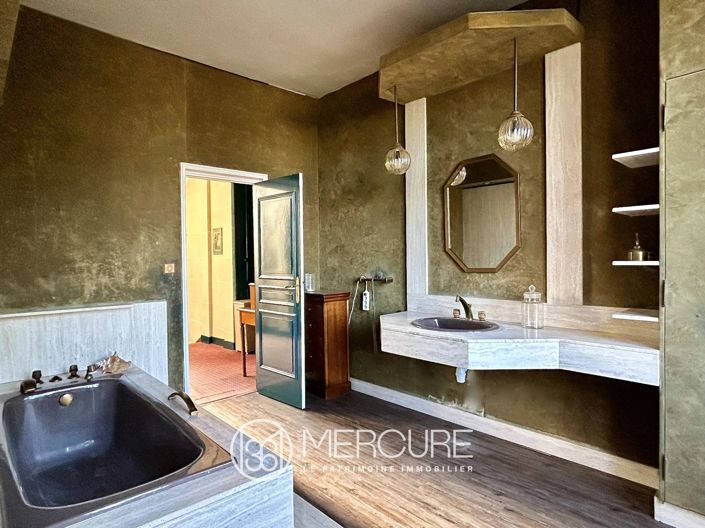 Image No.9-9 Bed House for sale