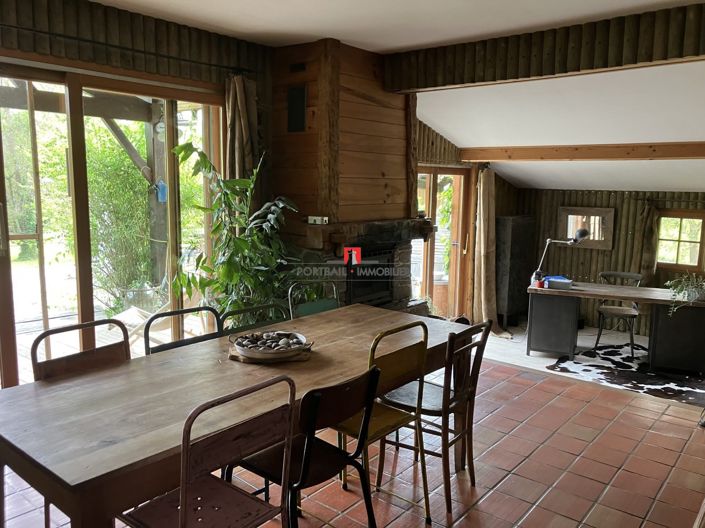 Image No.21-3 Bed House for sale