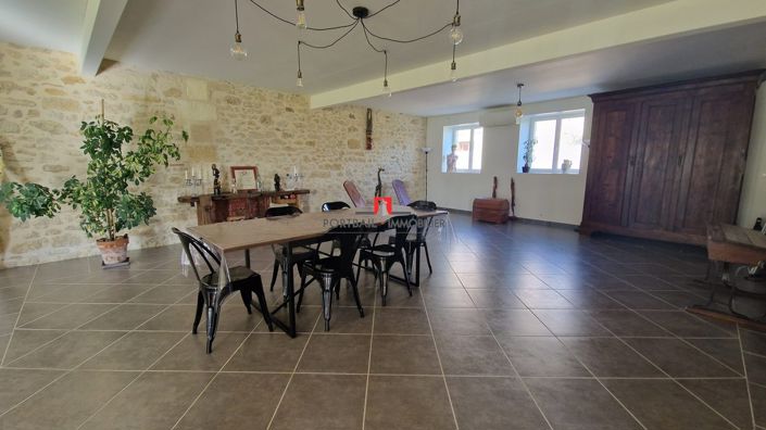 Image No.5-6 Bed Property for sale