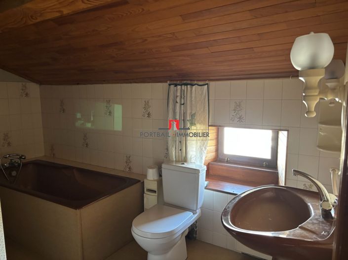 Image No.16-4 Bed House for sale