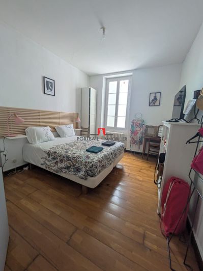 Image No.10-6 Bed House for sale