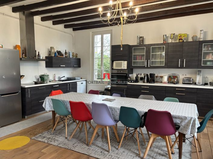 Image No.7-6 Bed House for sale