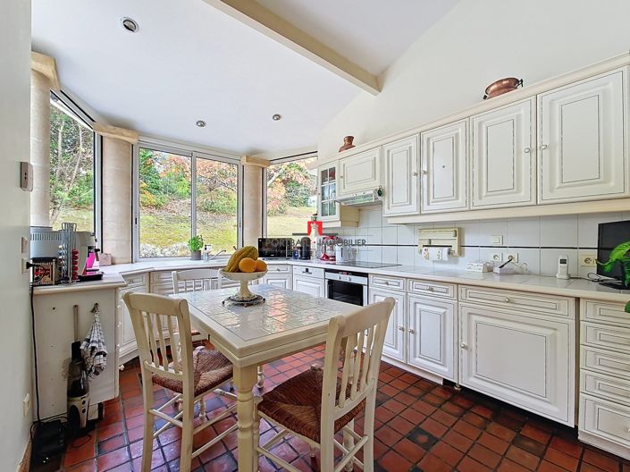 Image No.6-3 Bed House for sale