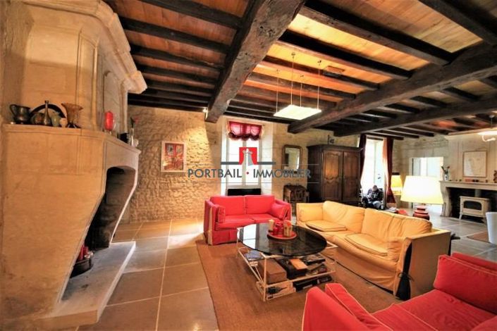 Image No.10-Propriété de 5 chambres à vendre