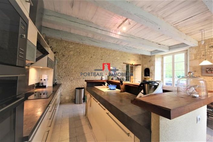Image No.6-Propriété de 5 chambres à vendre