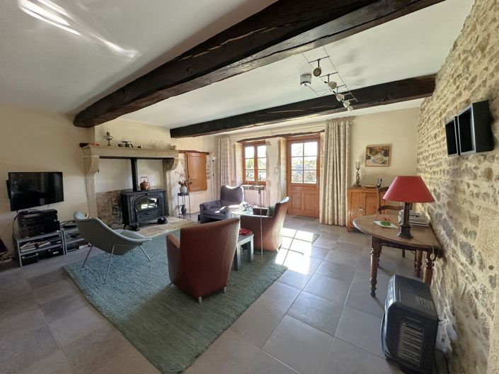 Image No.21-1 Bed House for sale