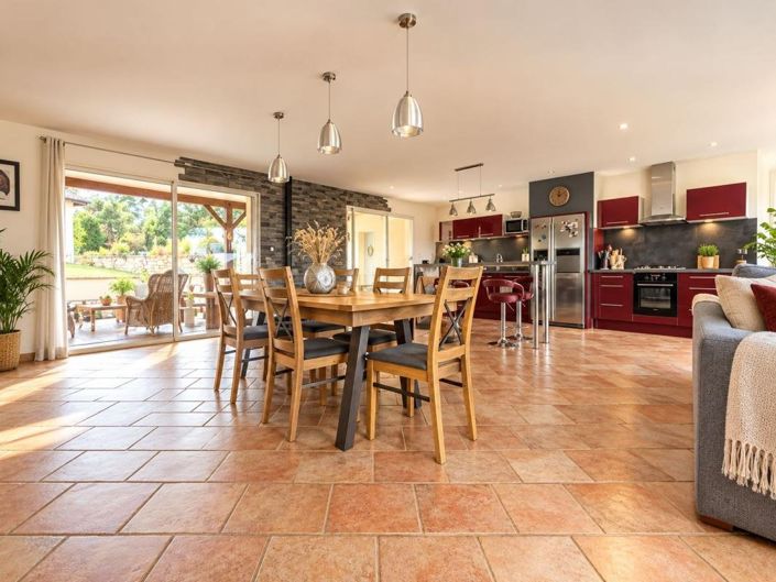 Image No.3-7 Bed House for sale