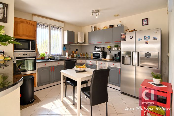 Image No.5-2 Bed House for sale
